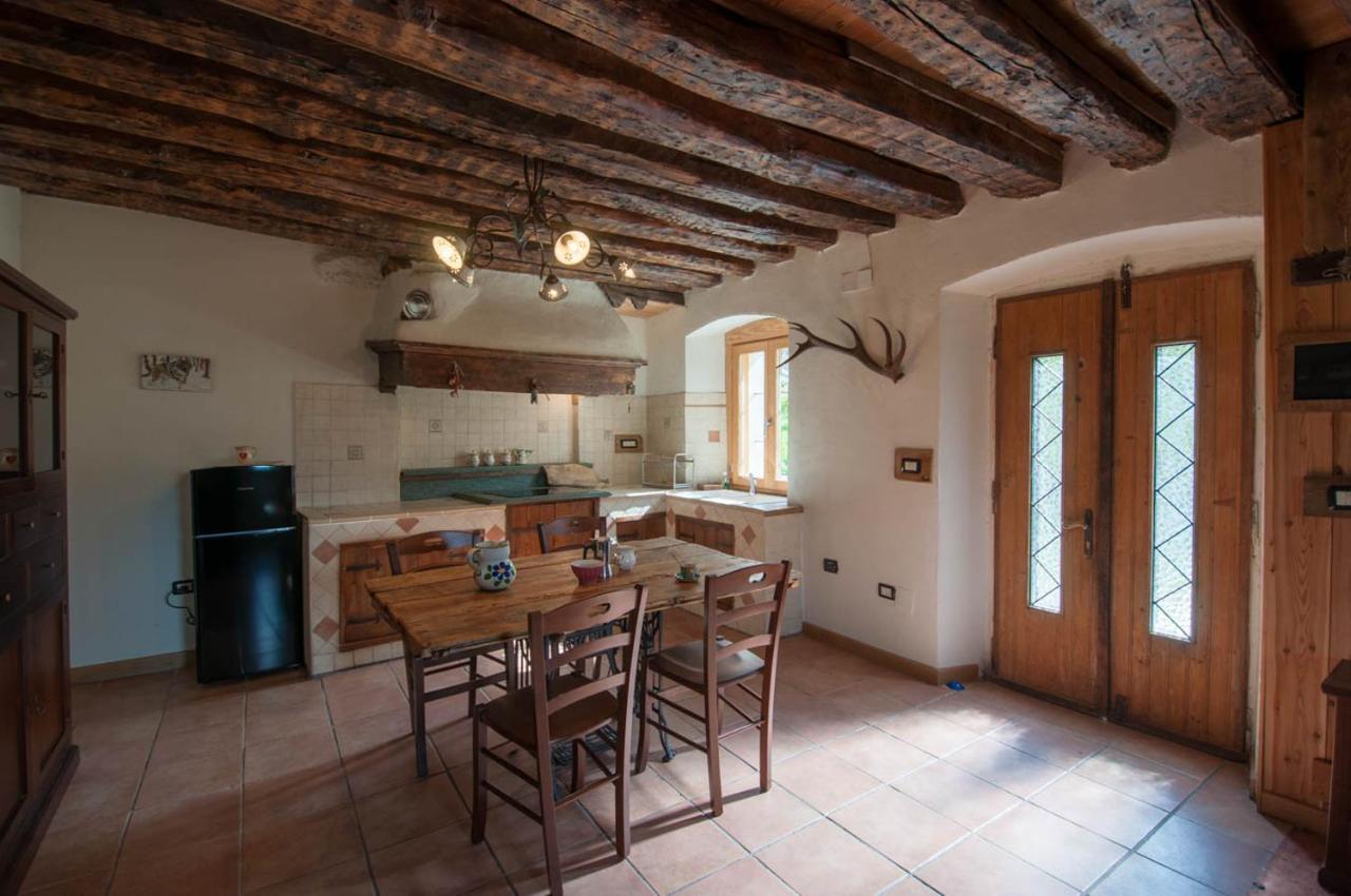 Апартаменты La Cascina D'Orleans Сен-Пьер Экстерьер фото